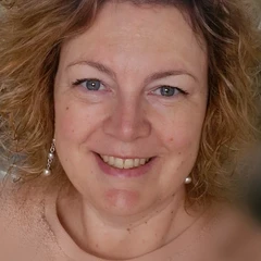 Jolanda, Taaloffensief bij Conrado